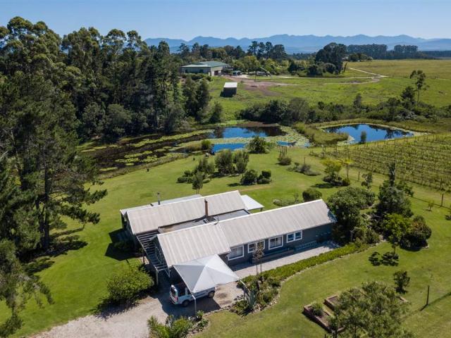 Farm for sale in Groot Brak Rivier, Western Cape