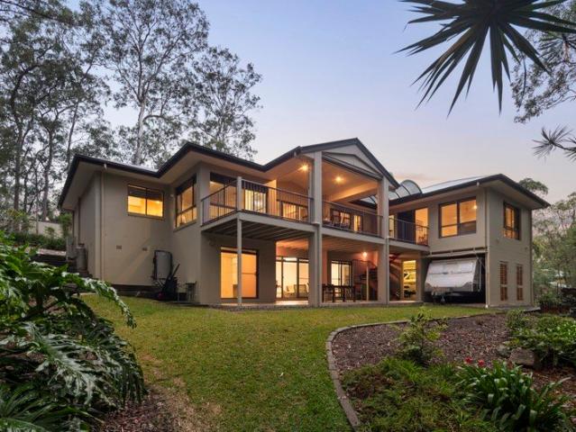 Cottage for sale in Eatons Hill, Greater Brisbane