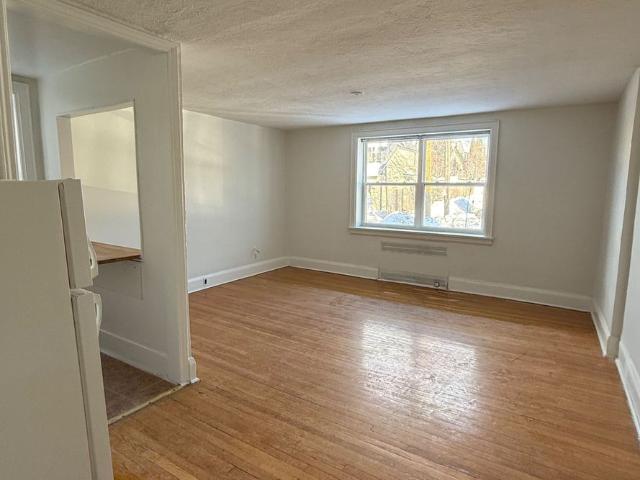 House for rent in Toronto—St. Paul's, Toronto