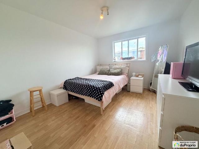 Apartment for rent in Saint-Rodrigue, Québec