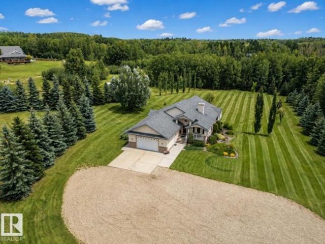 House for sale in Alberta