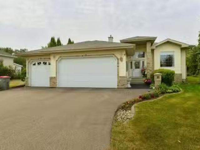 House for sale in Spruce Grove, Alberta