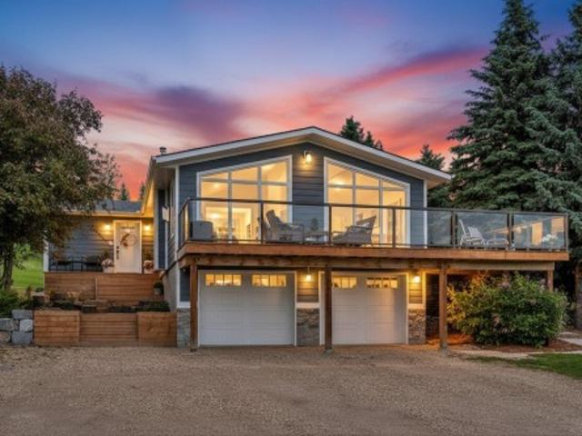 House for sale in Alberta