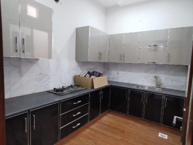 House for sale in Faisalabad, Islamabad Capital Territory