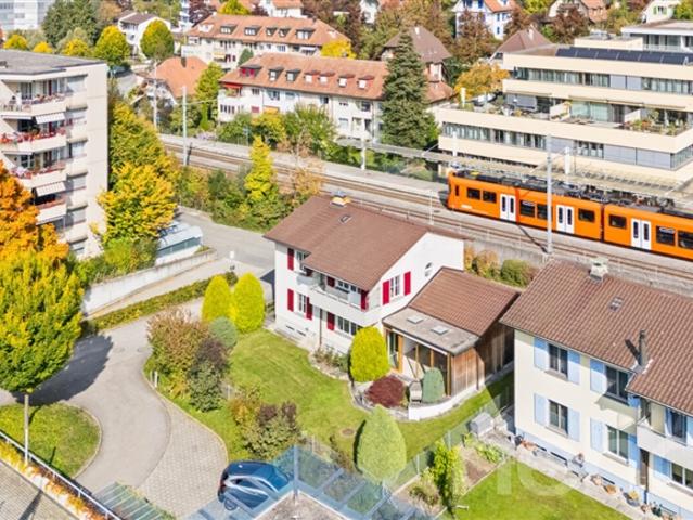 Einfamilienhaus kaufen in Ittigen, Bern