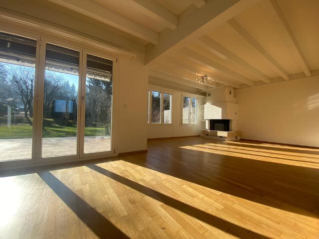 Haus mieten in Fällanden, Zürich