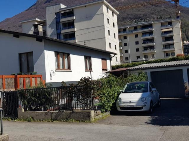 Einfamilienhaus kaufen in Aldesago, Tessin