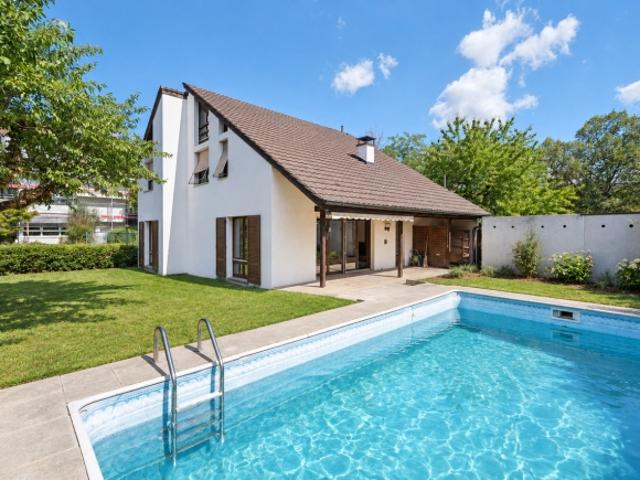 Einfamilienhaus kaufen in Reinach (BL), Basel-Landschaft