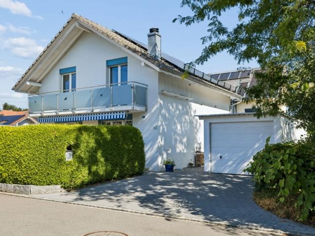Einfamilienhaus kaufen in Gränichen, Aargau