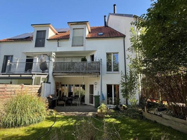 Reihenfamilienhaus kaufen in Dietikon, Zürich