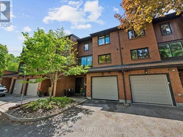 Townhouse for sale in Mulhurst Bay, Ontario