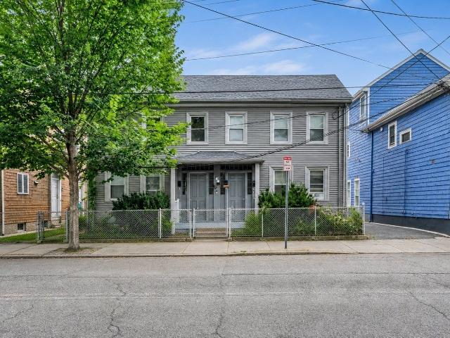 Townhouse for rent in Cambridge, Massachusetts