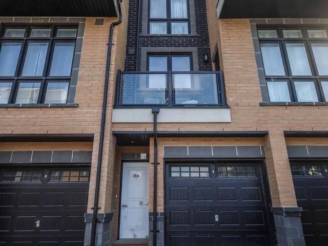 Condo for rent in York, Ontario