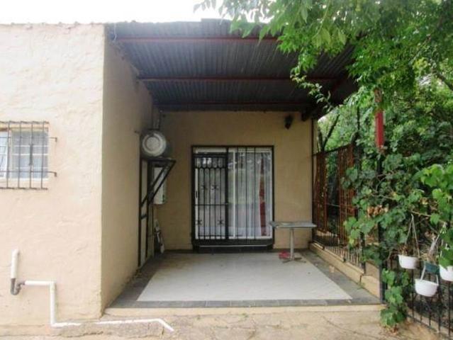 Farm for sale in Waterkloof, Gauteng