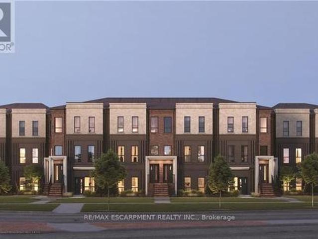 Townhouse for sale in Ancaster, Ontario