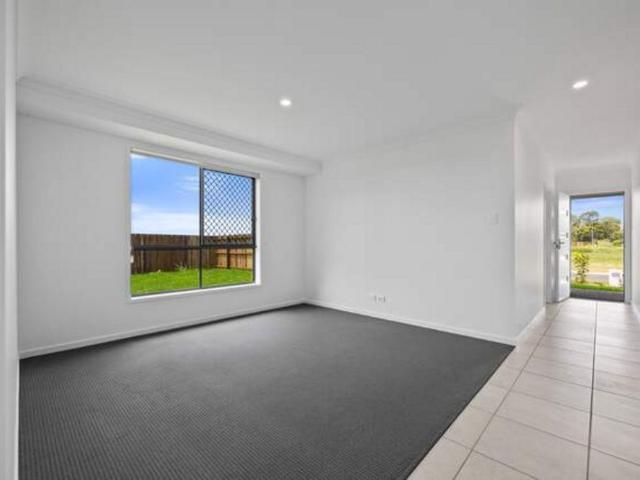 Apartment for rent in Meringandan West, Queensland