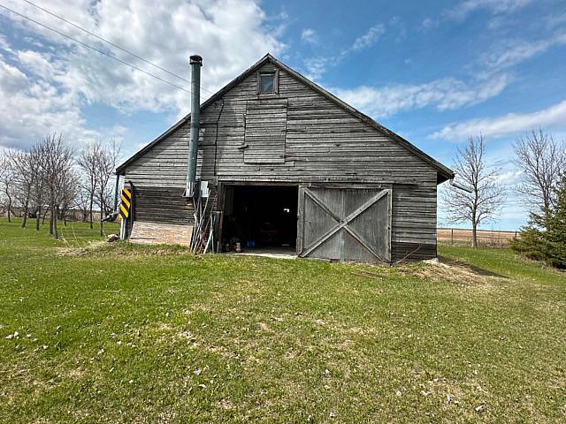 Land for sale in Manitoba