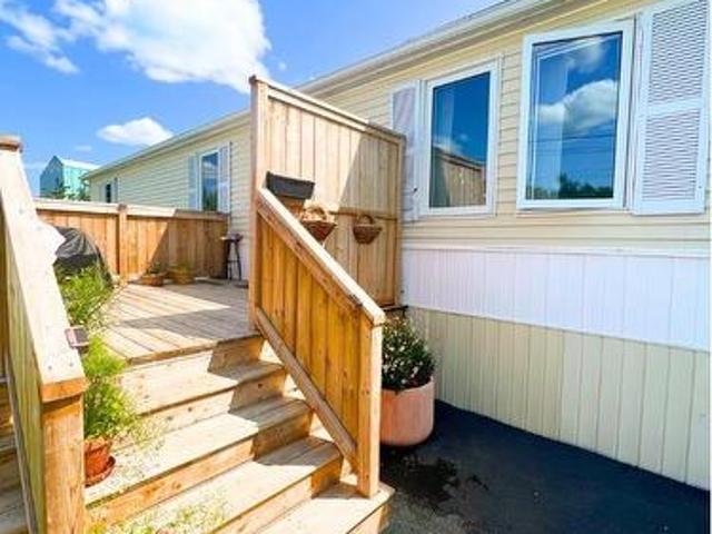 House for sale in Alderwood Village, Lakeside