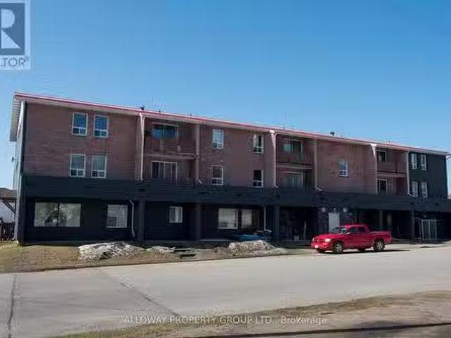 House for sale in Wawa, Northeastern Ontario
