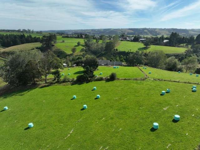 Property for sale in Otakou