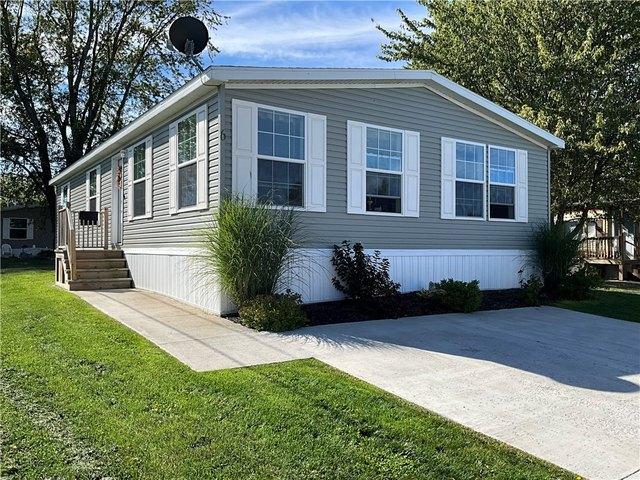 House for sale in Hamlin, New York