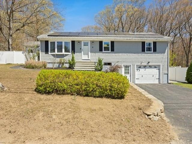 House for sale in Blackstone, Massachusetts