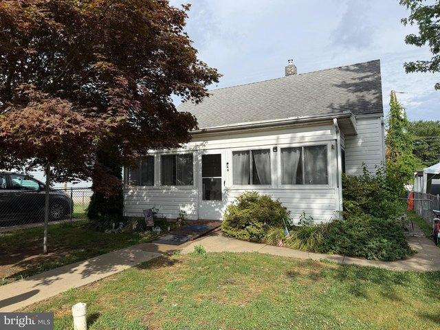 House for sale in Gibsonton, Maryland