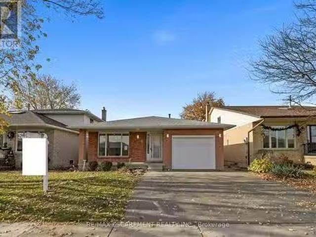 House for sale in Ancaster, Ontario