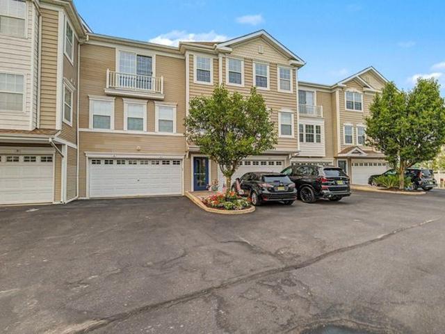 Townhouse for sale in Somers Point, New Jersey