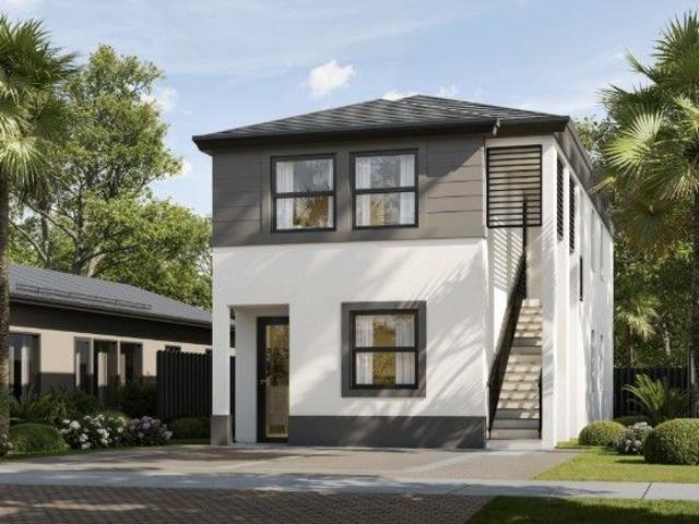 Duplex for sale in Miami, Florida
