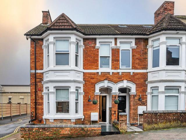 Room for rent in Rodbourne, Swindon
