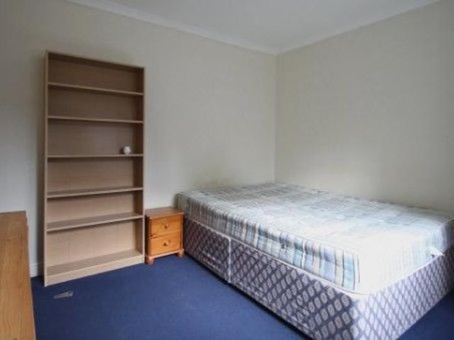 Room for rent in Broomhill, South Yorkshire