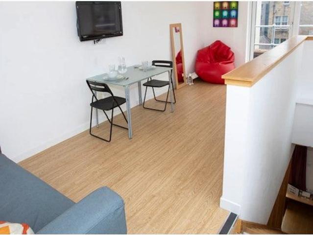 Room for rent in Old Town, Scotland