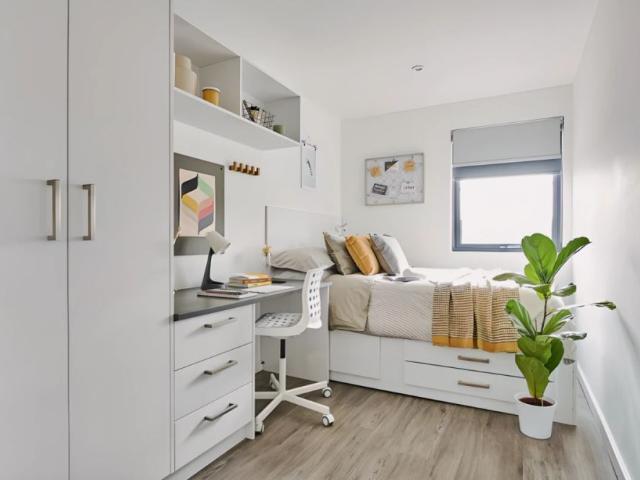 Room for rent in Watergate, Devon