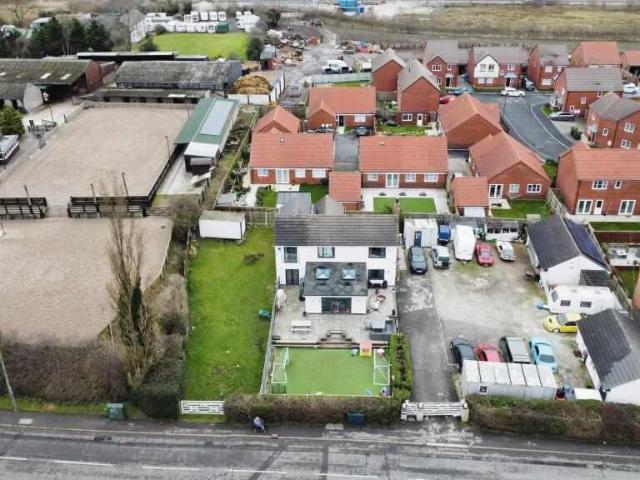 Farm for sale in Chesterfield, Derbyshire