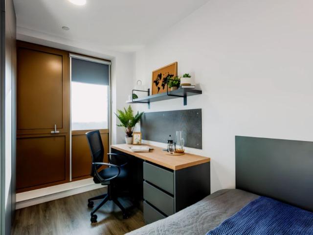 Room for rent in Gants Hill, Greater London