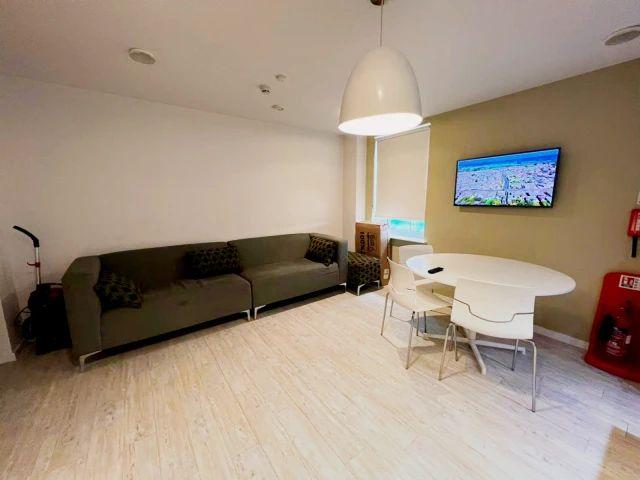 Room for rent in West Midlands