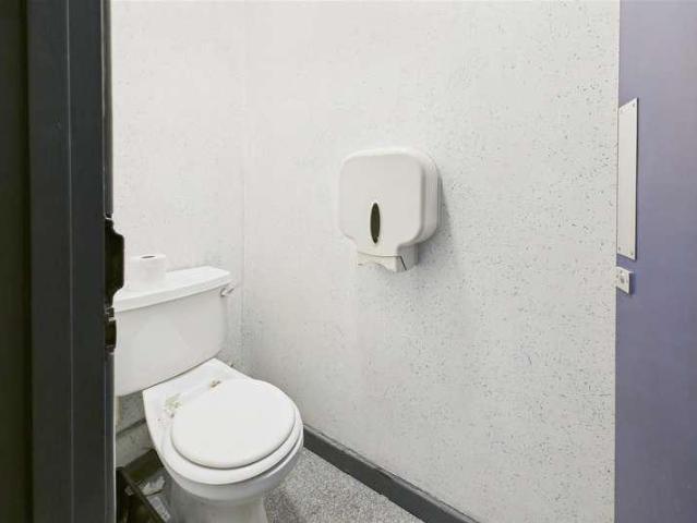 Flat for sale in Feckenham, City Of Bristol