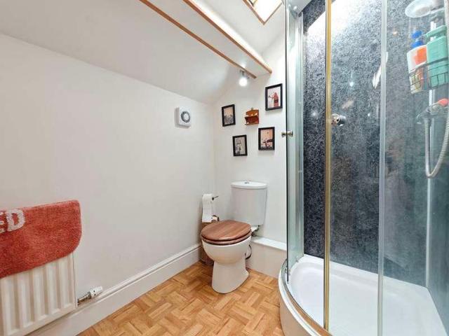 Flat for sale in Currock