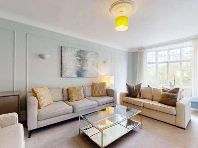 Apartment for rent in St. John's Wood, Greater London