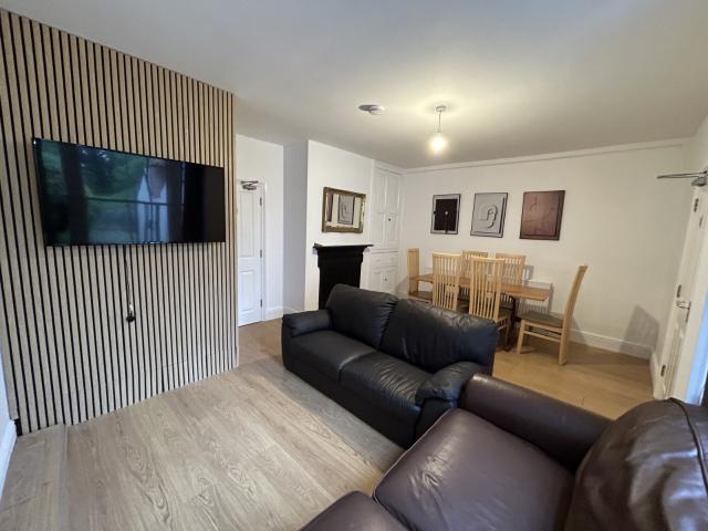 Room for rent in St John's, Worcestershire