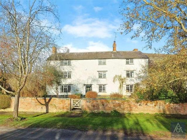 House for sale in Leckhampstead, Buckinghamshire