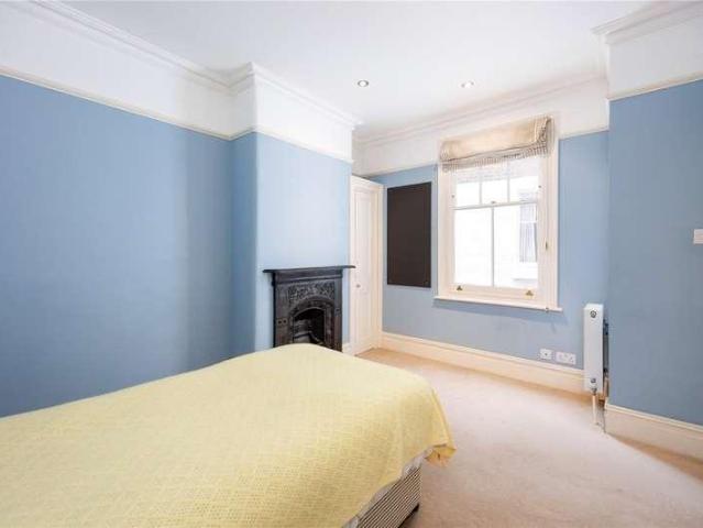 House for sale in Putney, Greater London