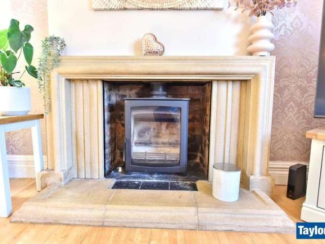 House for sale in Kingswinford, West Midlands