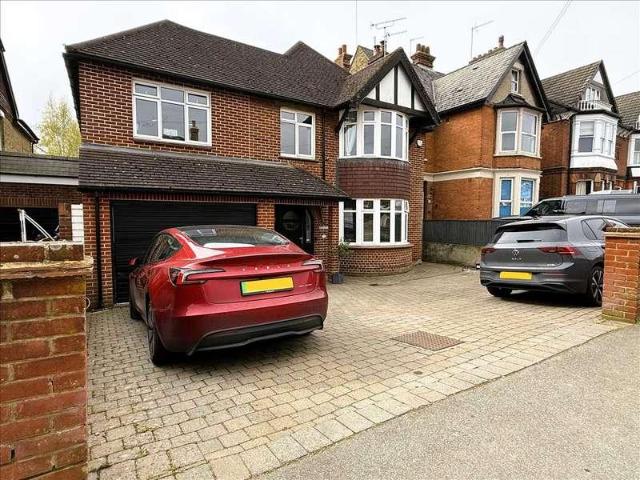 House for sale in Vinters Park, Midway