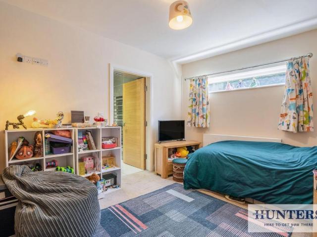 House for sale in Holt Park, West Yorkshire