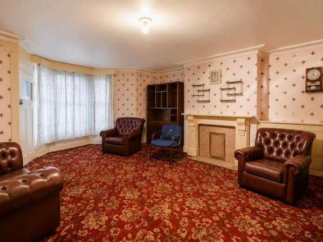 House for sale in London Borough of Lewisham, Brockley