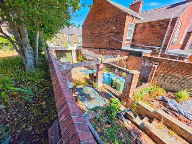House for sale in Wombwell, South Yorkshire