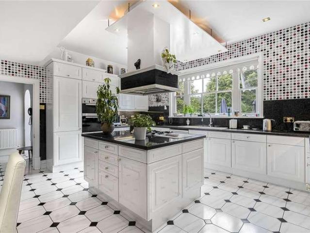 House for sale in Northaw House, Welwyn Hatfield
