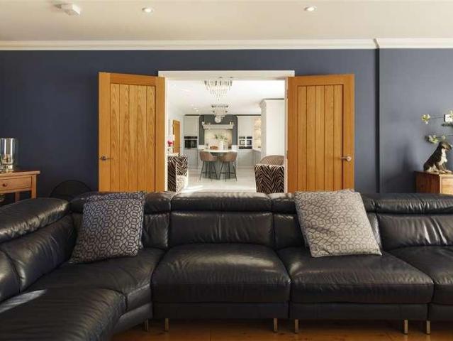 House for sale in Woodnesborough, Ash